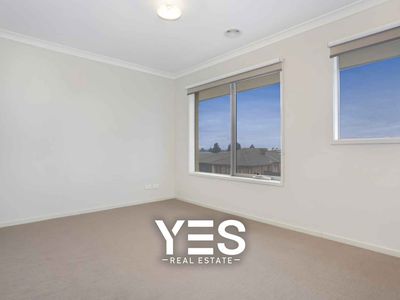 17 Canmore Street, Cranbourne East