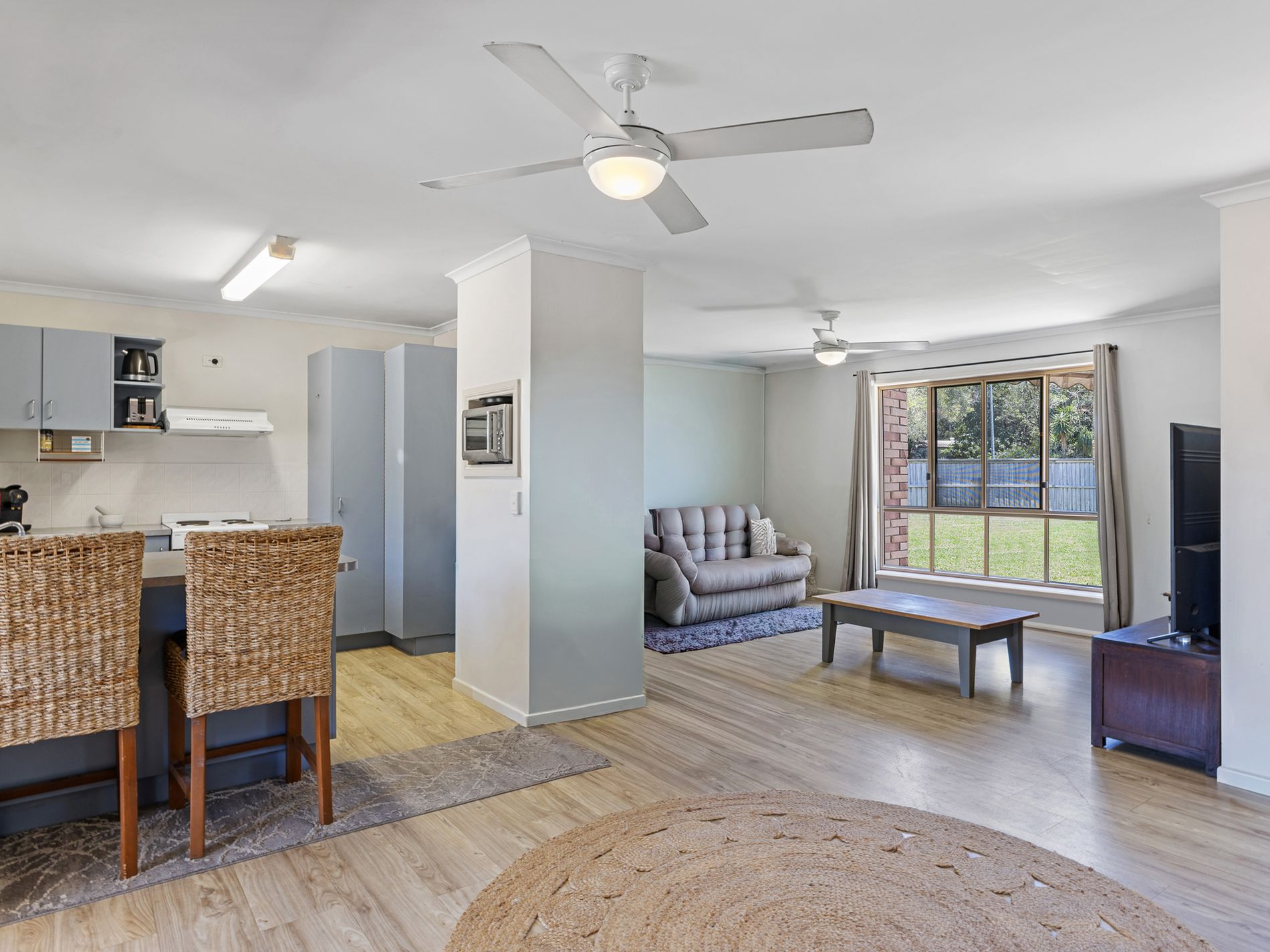 39-41 Gretel Drive, Beachmere