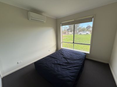 51 Watson Road, Griffith