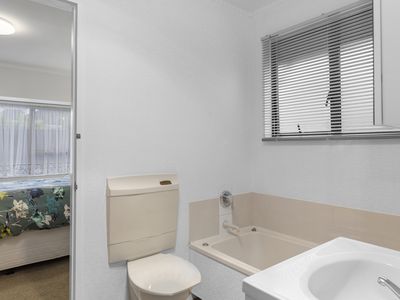 1 / 406 Fergusson Drive, Heretaunga