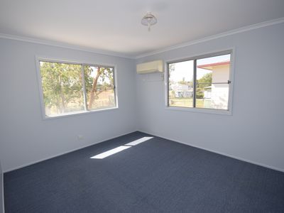 76 Eagle Street, Longreach