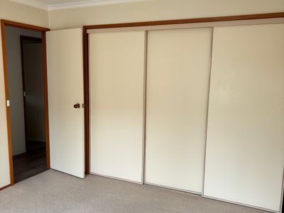 1 / 34 Oak Street, Seymour