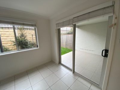 31 Highland Close, Macquarie Links
