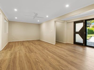 44 Jardine Drive, Springwood
