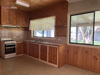 4 Carol Court, Newcomb