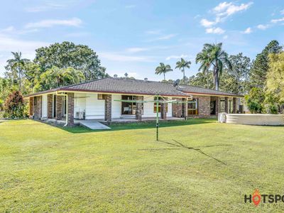 57 Pleasant Drive, Sharon