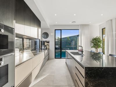 6 Bathers way, Morisset Park