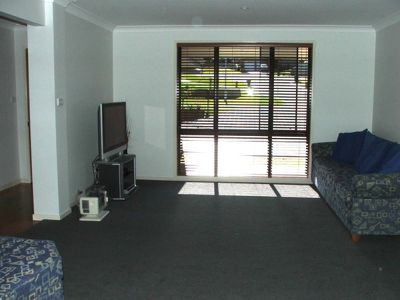 22 Abbey Road, Ulladulla