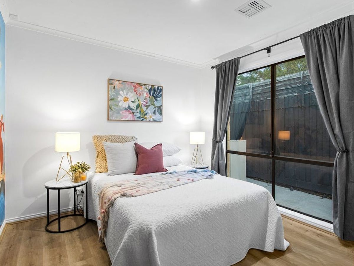 8 Little Acre Cl, Langwarrin