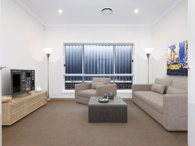 7 Starke Street, Spring Farm