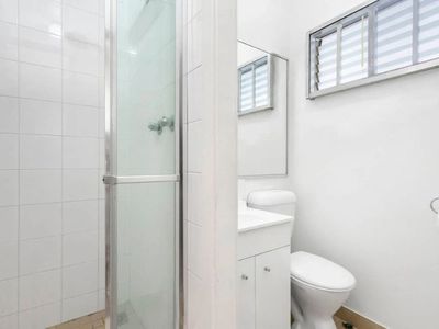 2 / 173 Balcombe Road, Mentone