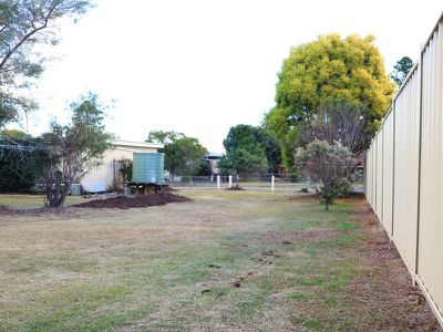 18 Earl Street, Kingaroy