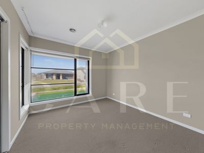 23 Welsummer Drive, Clyde North