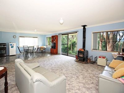 19 Cullen Cres, Kangaroo Valley