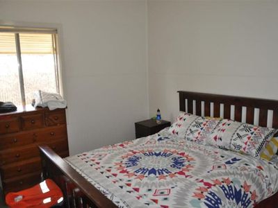 10 Reid St, Forbes