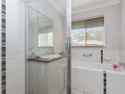 11 Shamrock Street, Crestmead