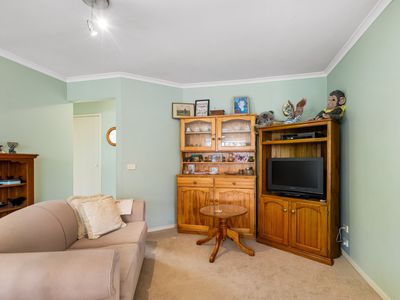 3 Trixia Place, Leopold