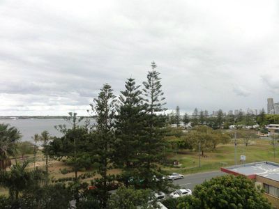 510 / 182 Marine Parade, Labrador