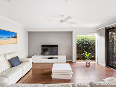 61 Lawson Way, Caroline Springs