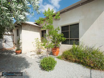 7 McCallum Cres, Ardross