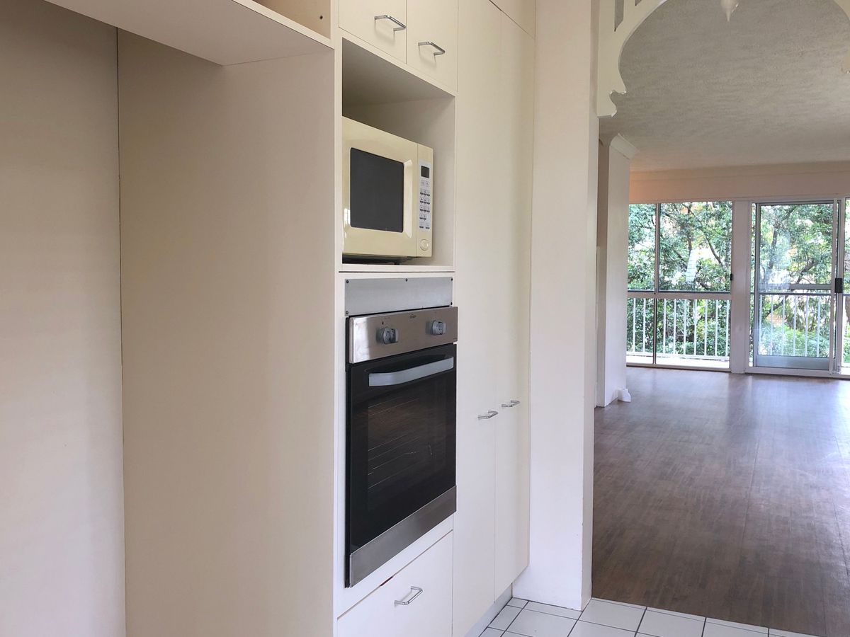 4 / 5 Norwood Street, Toowong