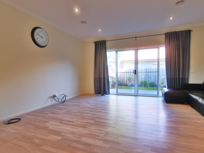 1 / 1584 Dandenong Road, Huntingdale