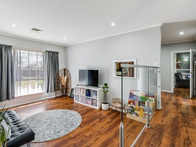 4 Hutchesson Street, Millicent