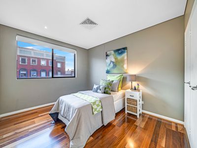 13 / 258-264 Newcastle Street, Perth