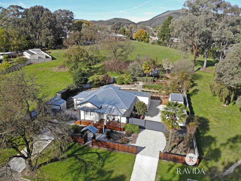 24 ODONNELL AVENUE, Myrtleford