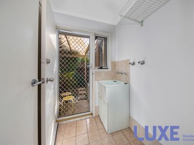 33 Lance Hill Avenue, Dunlop