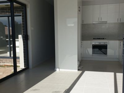 37 Starling Street, Green Valley