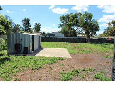 4 Pine Street, Curlewis