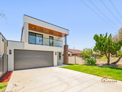 8B Castlereagh Close, Willetton