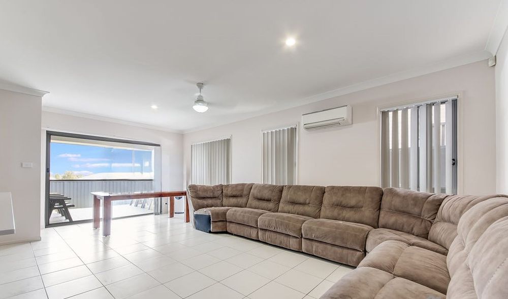 21 Radisich Loop, Oran Park