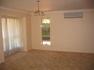 7 / 827 Henry Lawson Dr, Picnic Point