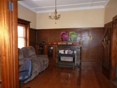 14 Robinson Street, Horsham