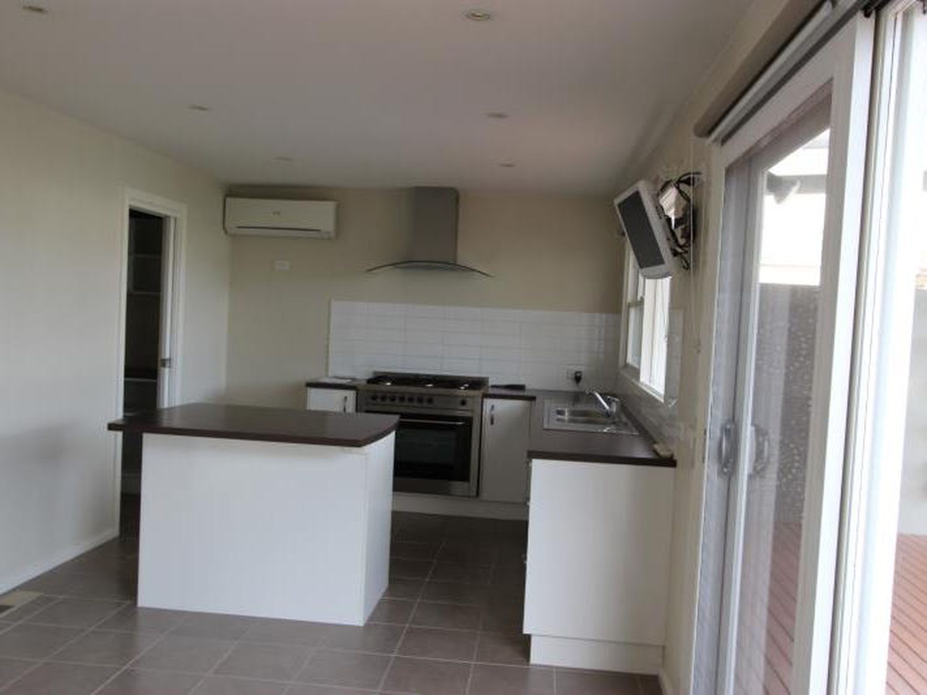 4 Lonsdale Street, South Geelong