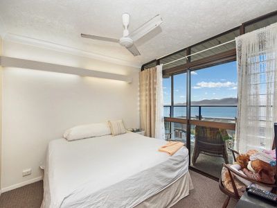 4 / 11 Herbert Street, Townsville City