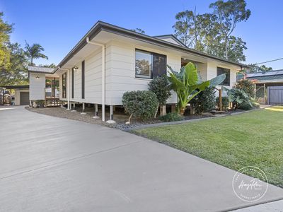 8 Gympie Street South, Landsborough