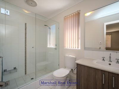 1/15 Crosthwait Circle, Tapping