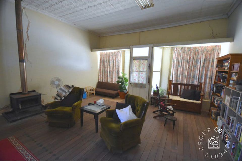 15-18 Halfway House Road, Sedan