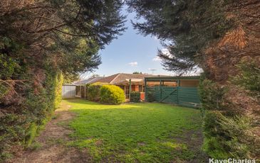 8 Hillman Court, Berwick