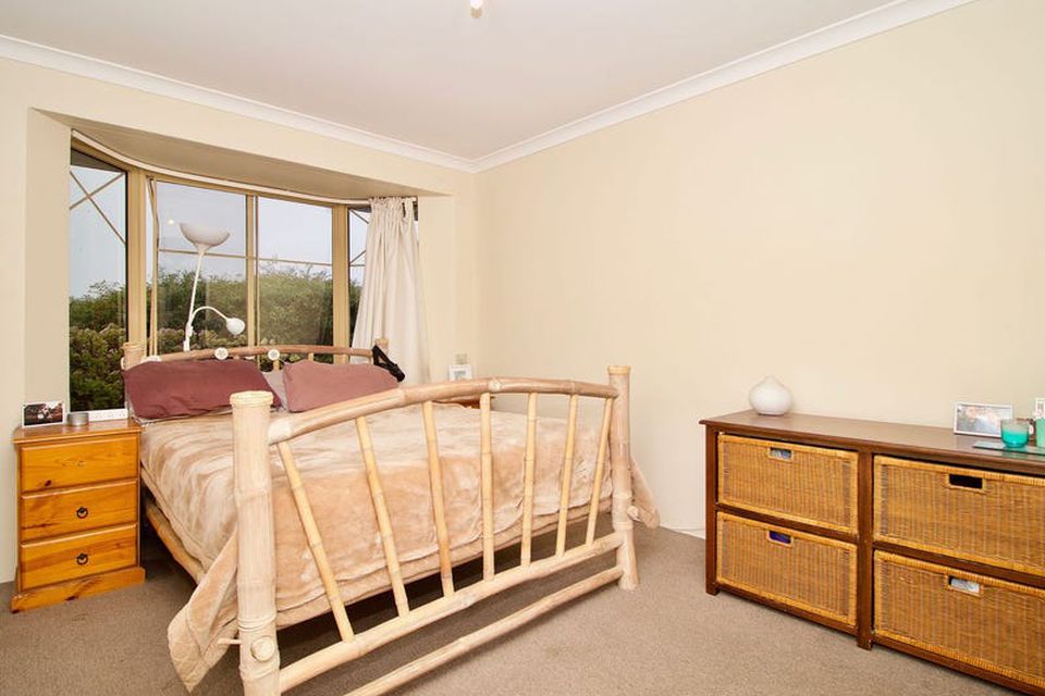 16 Salter Place , Parmelia