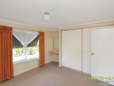 1 / 28 Citrus Avenue, Horsham