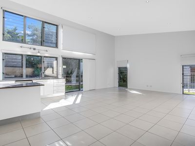 11 Lagoon Court, Murrumba Downs