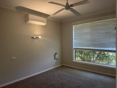 7 Cobden Place, Parkes