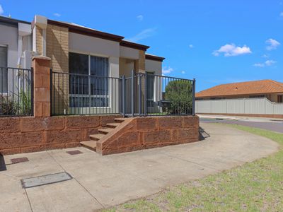 16 Splendour Rd, Baldivis