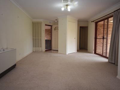 2 / 36 Windsor Parade, Dubbo