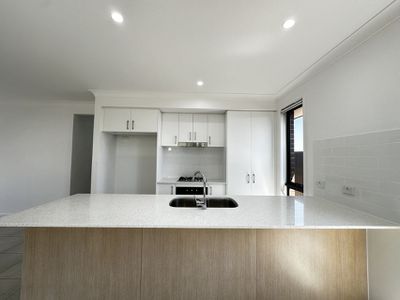 41 Melton Circuit, Gregory Hills