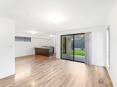12 Wandsworth Avenue, Brabham